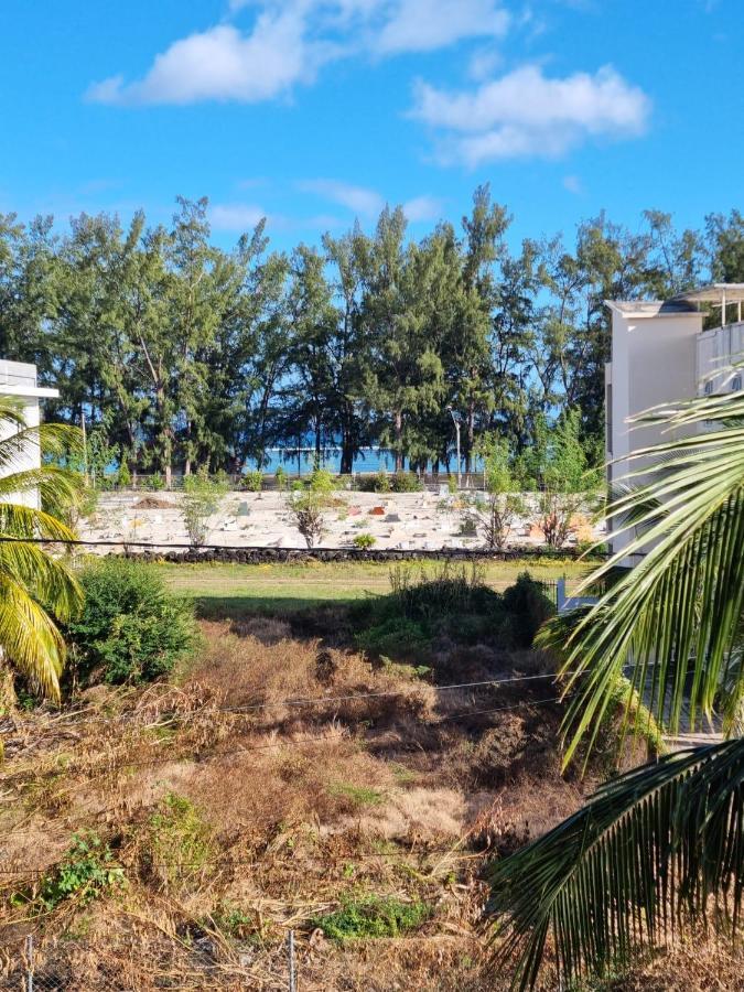 Dreamy Beach View And 5 Mins Walk To Beach - Sunset Lagoon Luxury Lodgings Flic en Flac Exterior photo